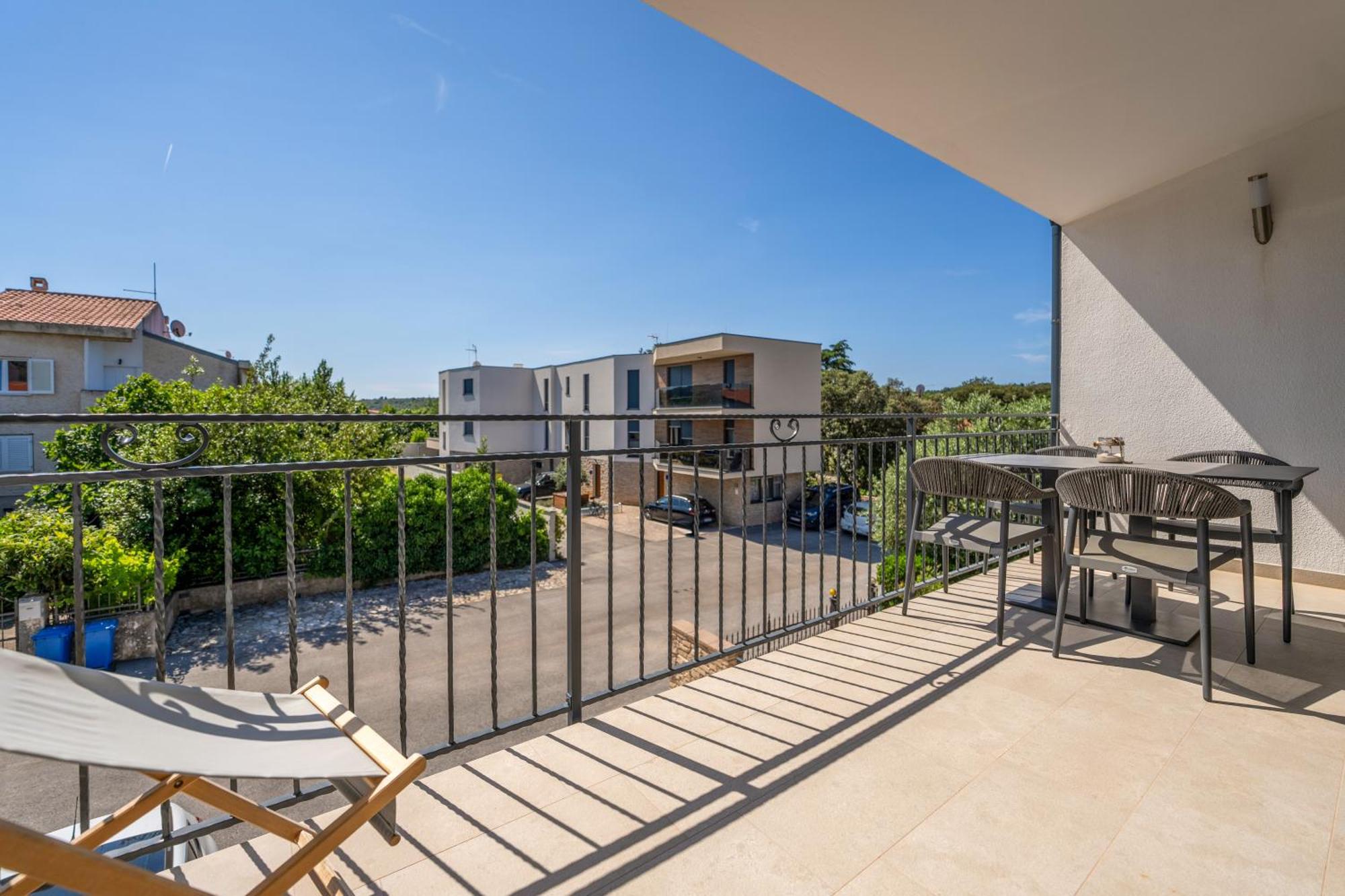 Luxury Apartments Villa San Avia Banjole Exteriör bild