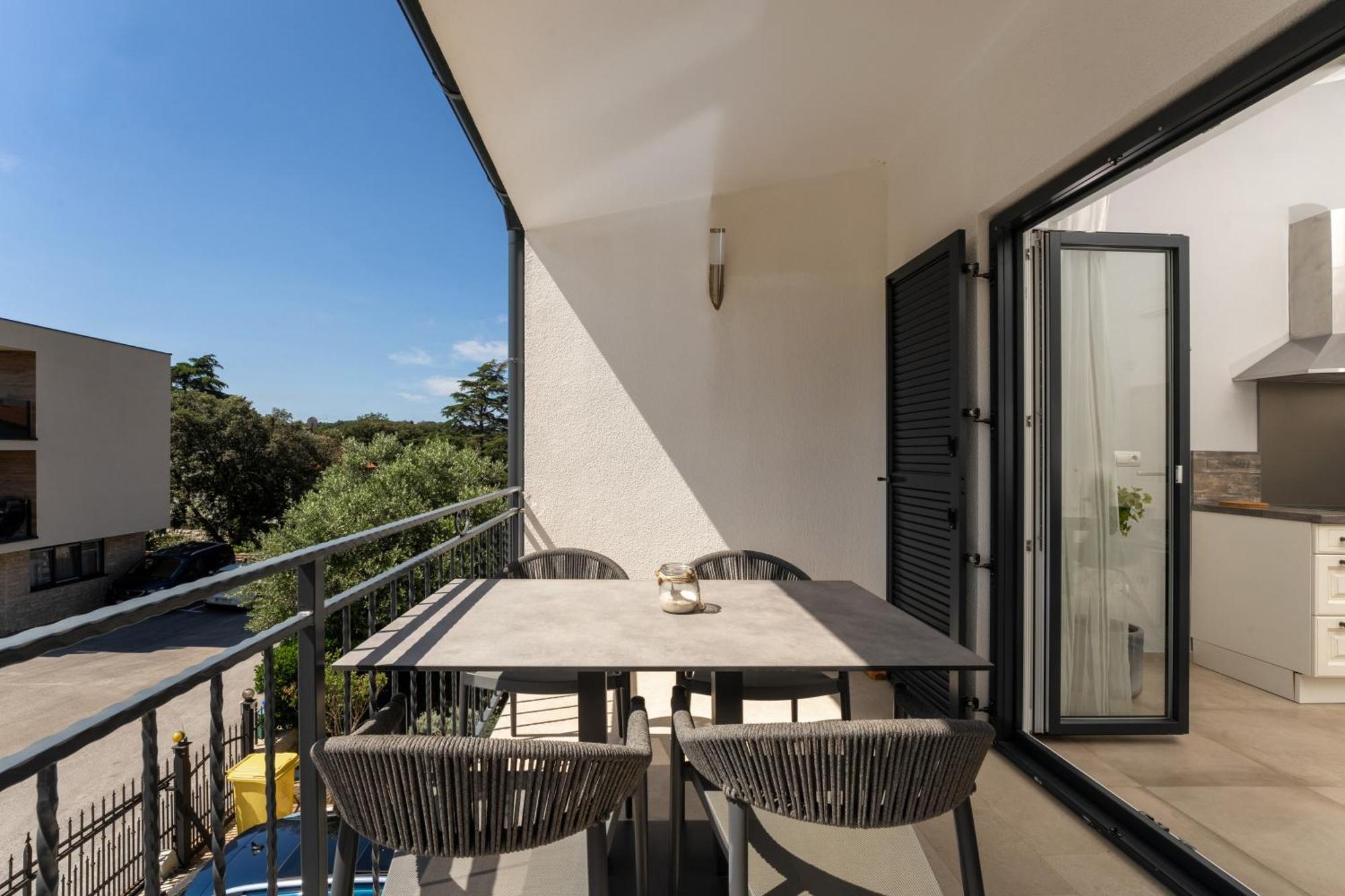 Luxury Apartments Villa San Avia Banjole Exteriör bild